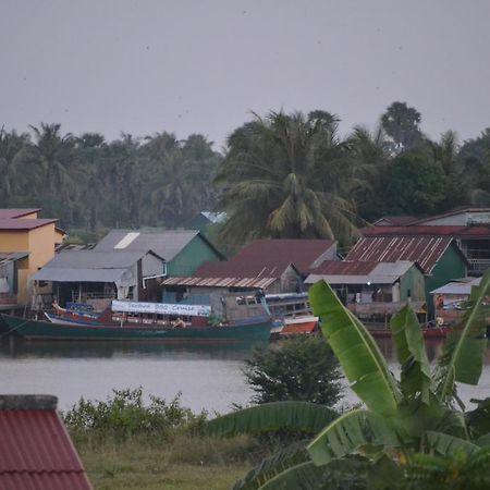 Hotel Kampot Manor Extérieur photo