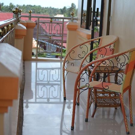 Hotel Kampot Manor Extérieur photo