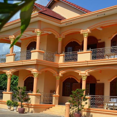 Hotel Kampot Manor Extérieur photo