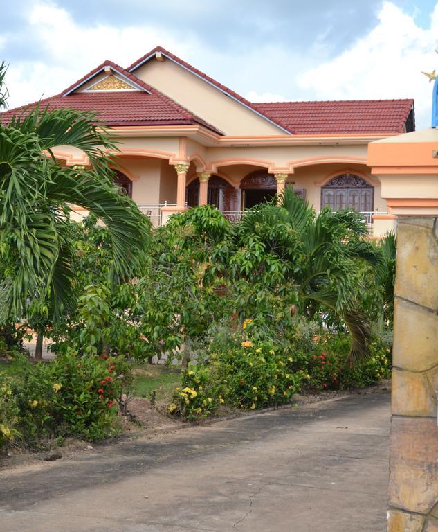 Hotel Kampot Manor Extérieur photo