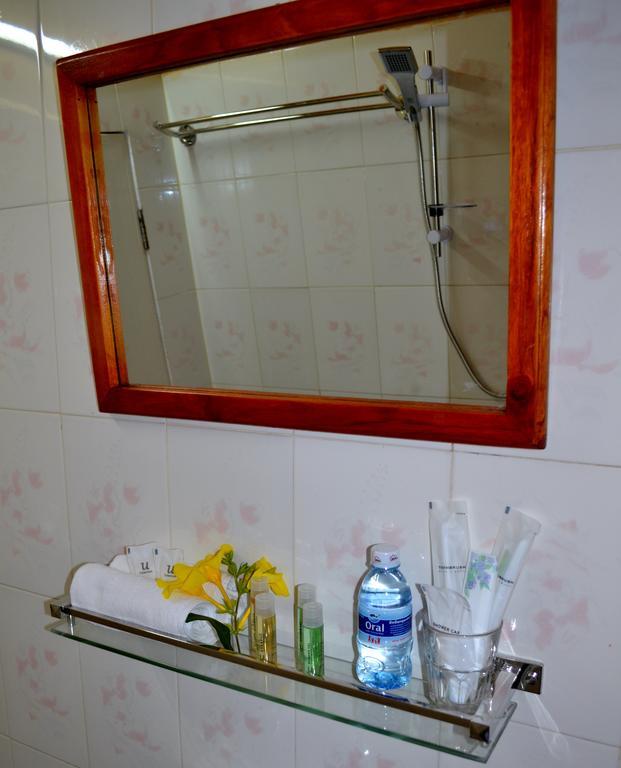 Hotel Kampot Manor Chambre photo