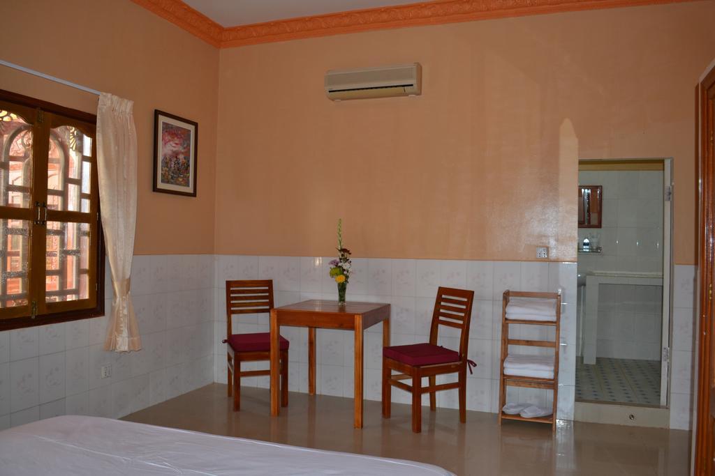 Hotel Kampot Manor Chambre photo