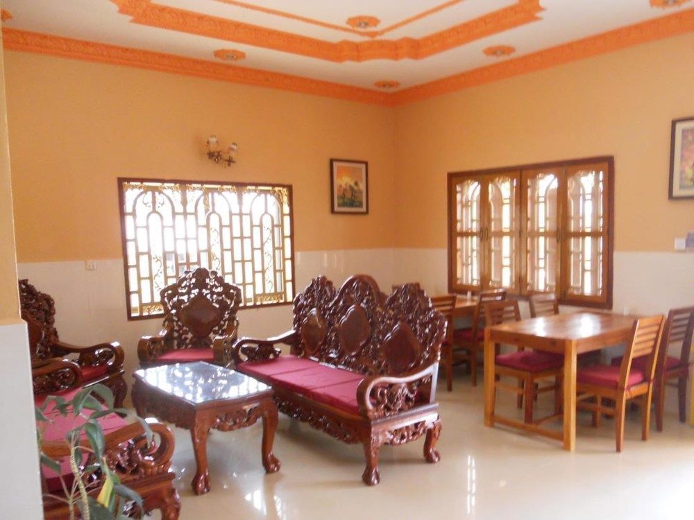 Hotel Kampot Manor Extérieur photo