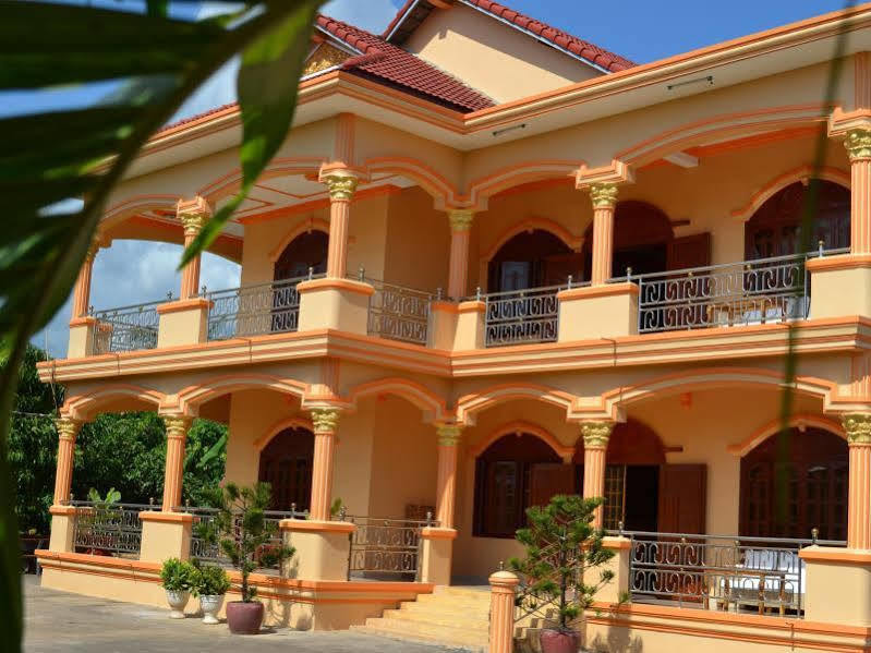 Hotel Kampot Manor Extérieur photo
